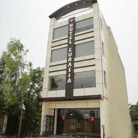 Hotel Eurasia Zirakpur Extérieur photo